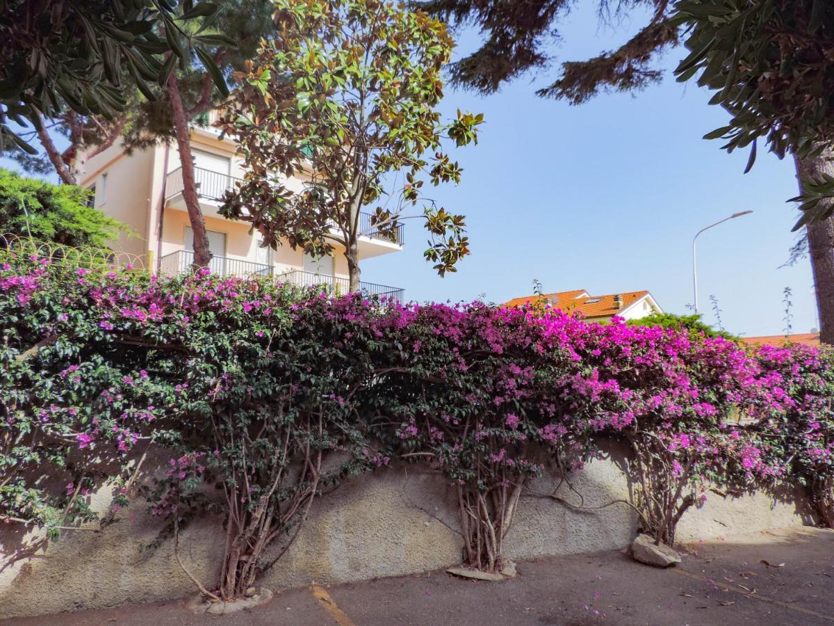 H11 Terrazzo Al Mare - Riva Ligure - Spiagge Apartman Kültér fotó